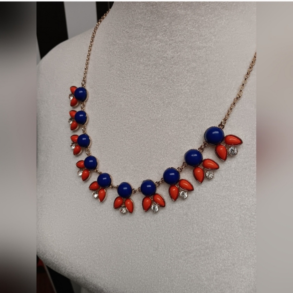 NWT Fan flirties necklace